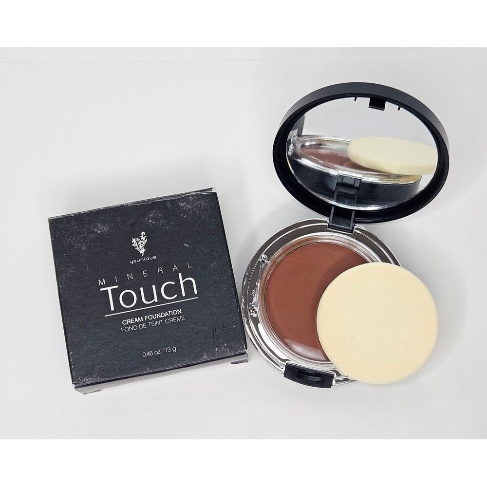 New Younique Mineral Touch Cream Foundation Suede .46 oz New in Box